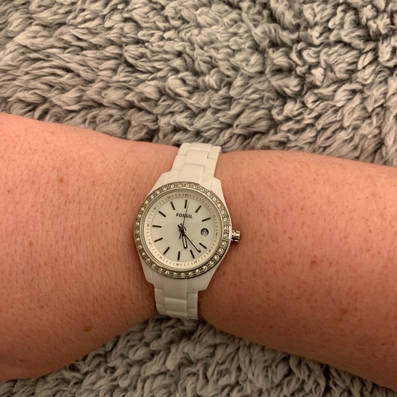 Fossil white acrylic watch - Picture 4 of 4